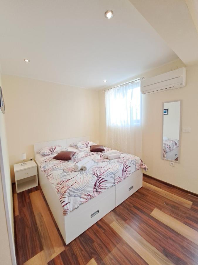 Meressa Nina&Leo Studio Apartments Novigrad Istria Exterior foto