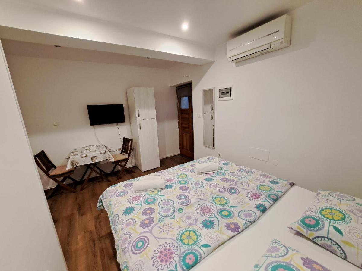 Meressa Nina&Leo Studio Apartments Novigrad Istria Exterior foto