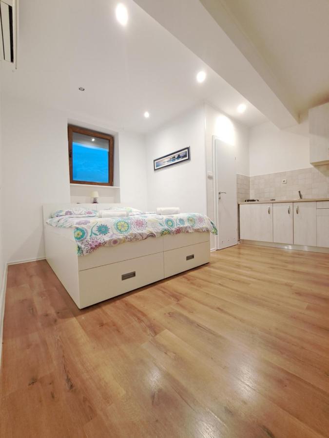Meressa Nina&Leo Studio Apartments Novigrad Istria Exterior foto