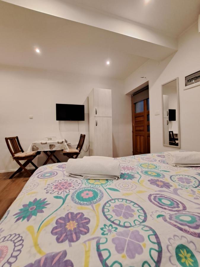 Meressa Nina&Leo Studio Apartments Novigrad Istria Exterior foto