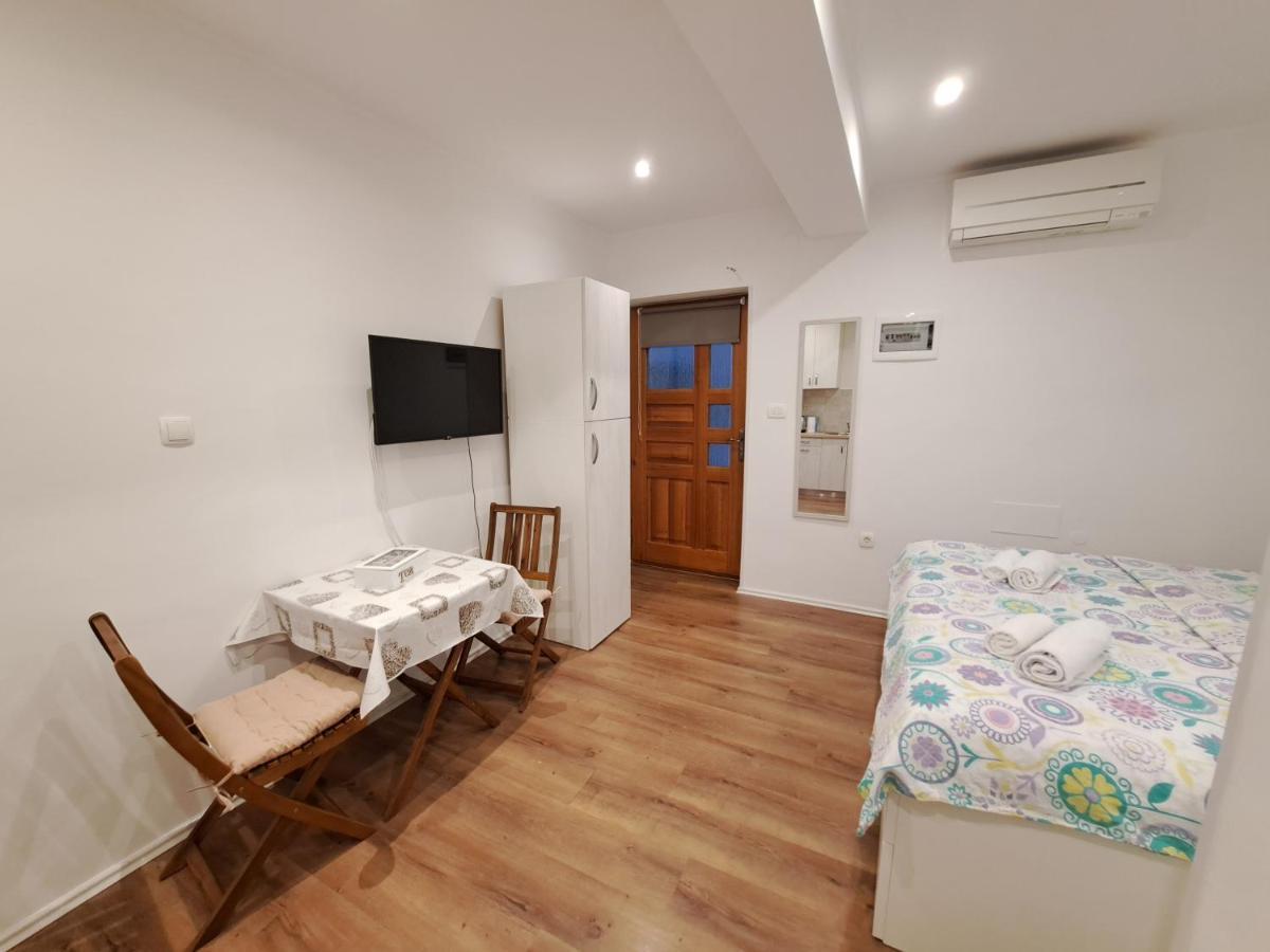 Meressa Nina&Leo Studio Apartments Novigrad Istria Exterior foto