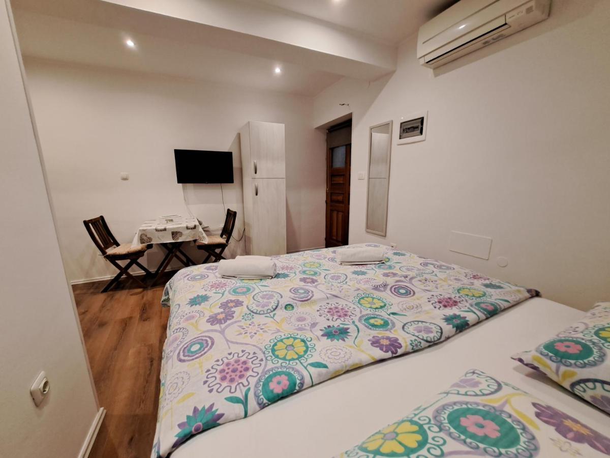 Meressa Nina&Leo Studio Apartments Novigrad Istria Exterior foto