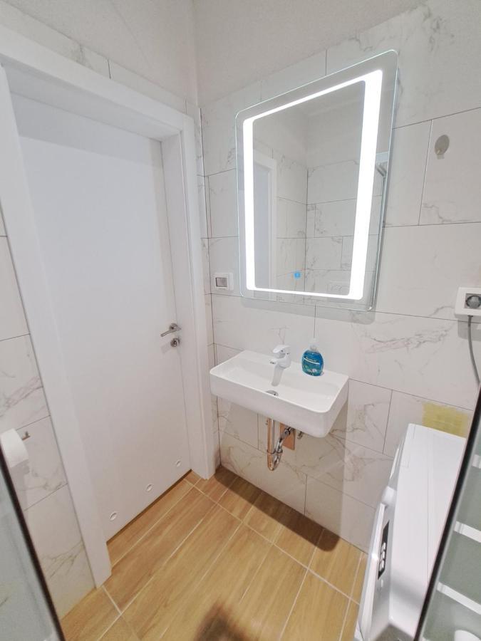 Meressa Nina&Leo Studio Apartments Novigrad Istria Exterior foto