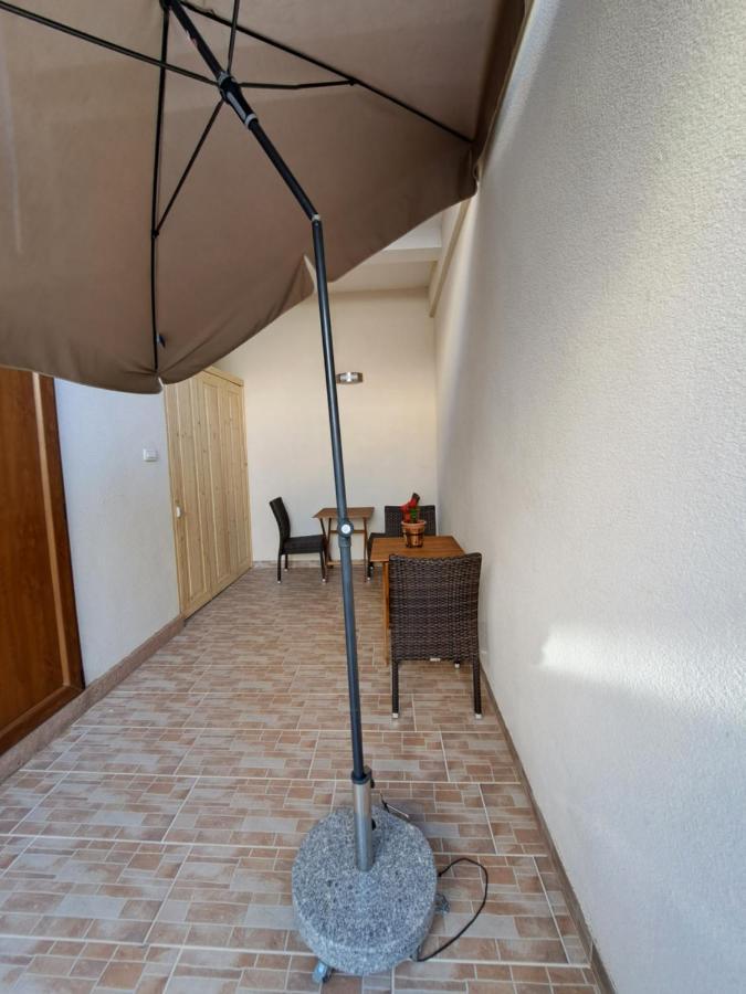 Meressa Nina&Leo Studio Apartments Novigrad Istria Exterior foto