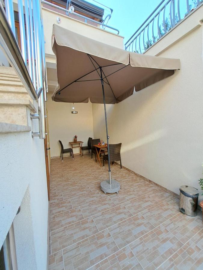 Meressa Nina&Leo Studio Apartments Novigrad Istria Exterior foto